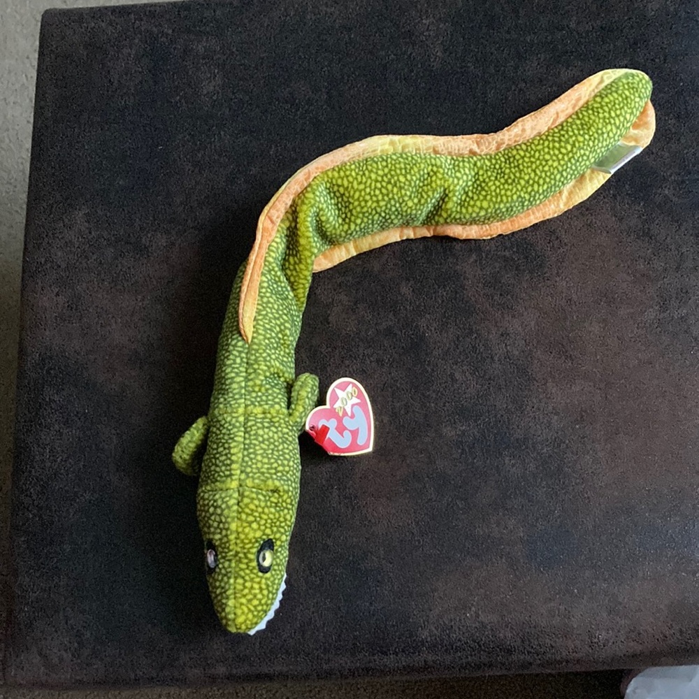 Ty beanie baby, Morris the Eel vintage, 2000 Brand New with tags